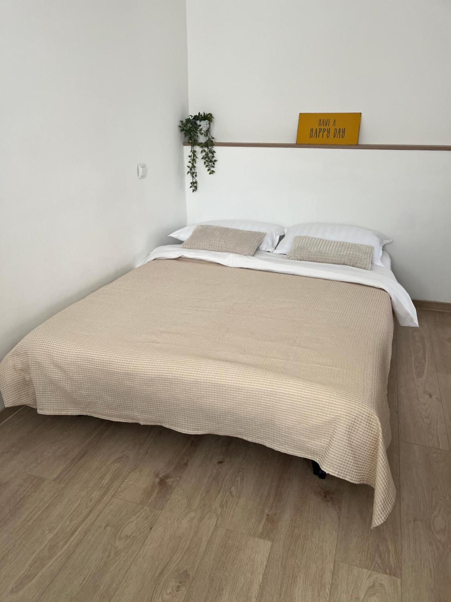 Apartma Mavino